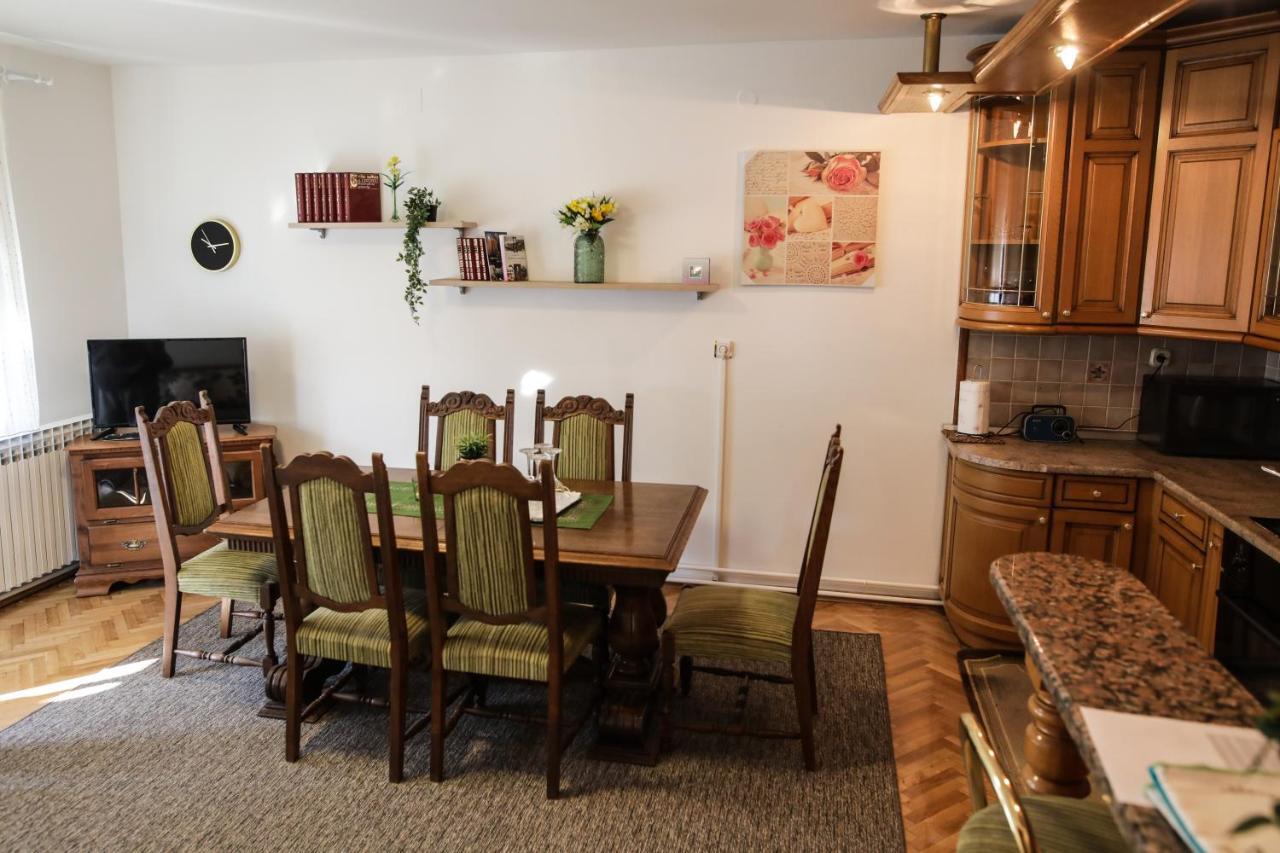 Apartman Kaya Apartment Dakovo Ngoại thất bức ảnh