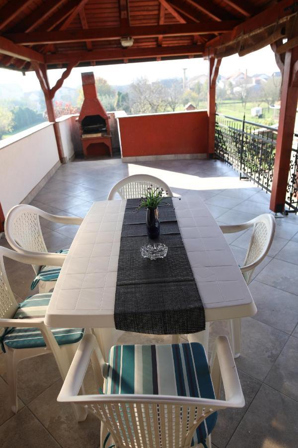 Apartman Kaya Apartment Dakovo Ngoại thất bức ảnh